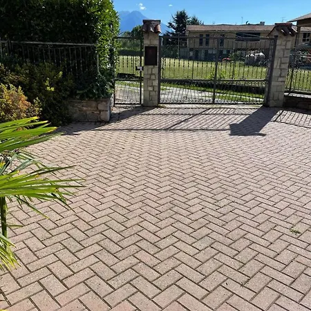 Casa Azalea Apartament Gravedona